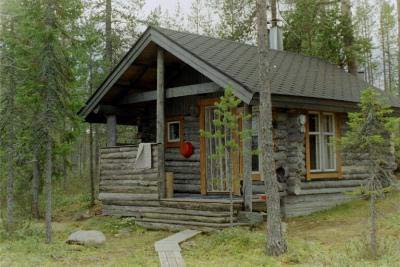 Naturstammhaus-Sauna